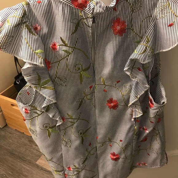 BCBG tank top - Picture 2 of 3